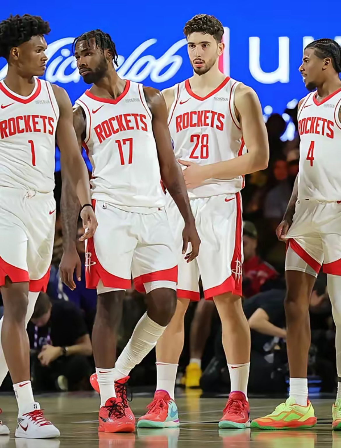 Kaiyun中国官网-加时末段突围战来临，休斯敦火箭围绕德甲更衣室发声，媒体盛赞，阵容厚度经受考验