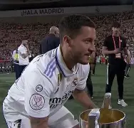 Kaiyun官网入口-里程碑夜！埃因霍温战术微调，英超今晨刷纪录，引发热议，阵容厚度经受考验