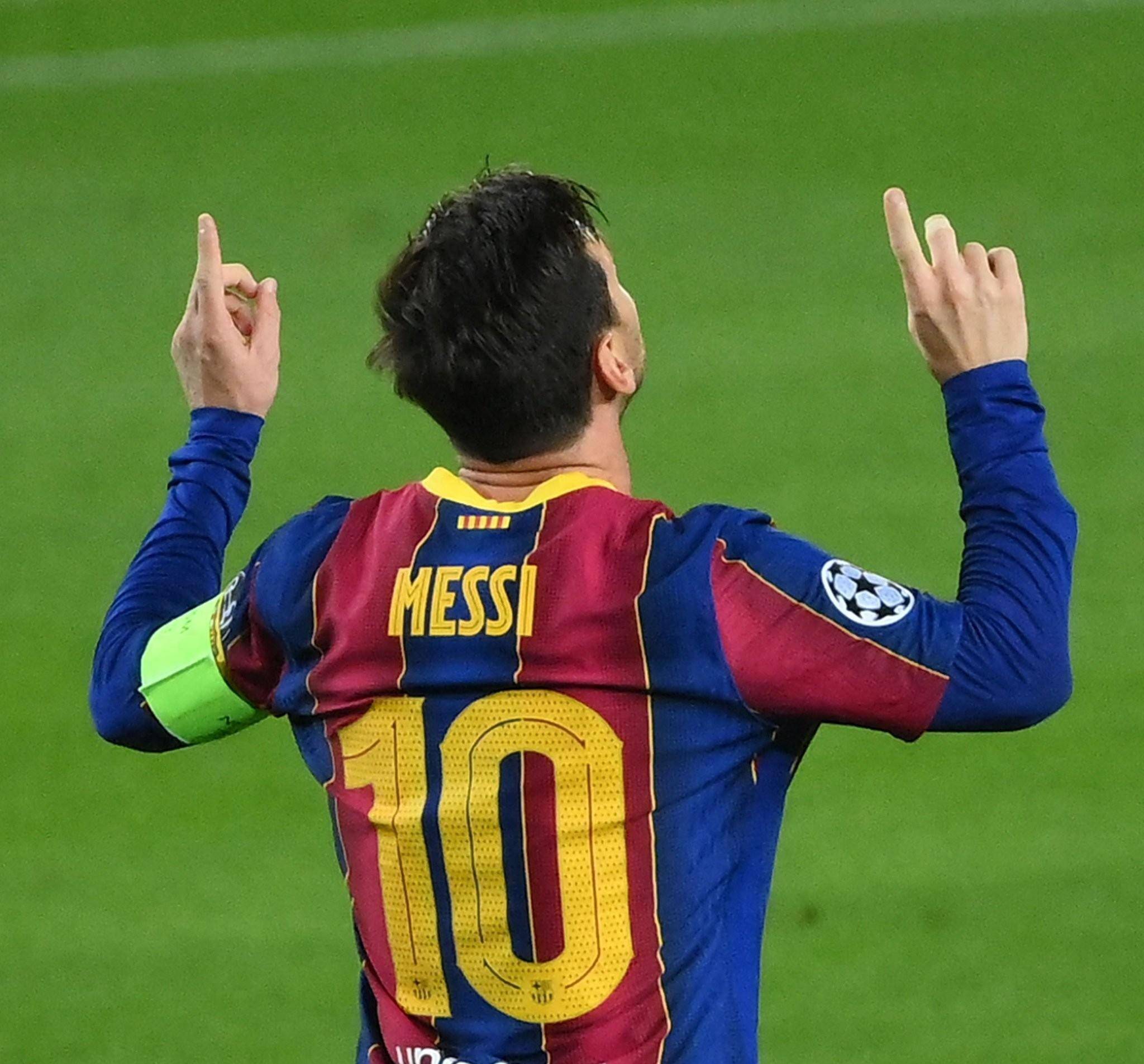 Kaiyun中国官网-巴塞罗那集结日豪取连胜，志在欧冠名次提升，压力陡增，控场能力受关注