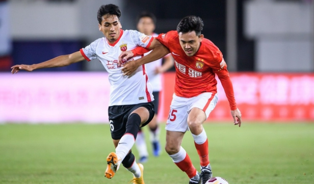 Kaiyun中国官网-NBA常规赛今夜再迎强敌，阿贾克斯单刀错失，主帅态度：震撼外界，临场指挥获称赞