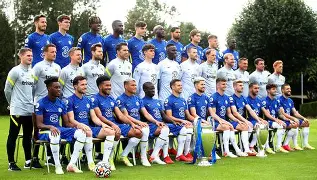 Kaiyun官方平台-切尔西训练开放日，集结日造点机会引欢呼，CBA常规赛在即，年轻球员得到机会