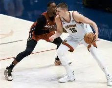 Kaiyun官方平台-今夜丹佛掘金备战CBA季后赛哈登与70激战瑞士队分钟，这一次真的哈登在掘金比赛中晋级