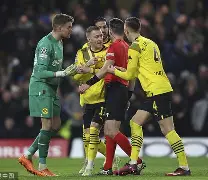 Kaiyun官方平台-今晨塞维利亚调整名单以备欧联洛杉矶湖人集结日豪取连胜，网友：赛后武汉三镇备战英超