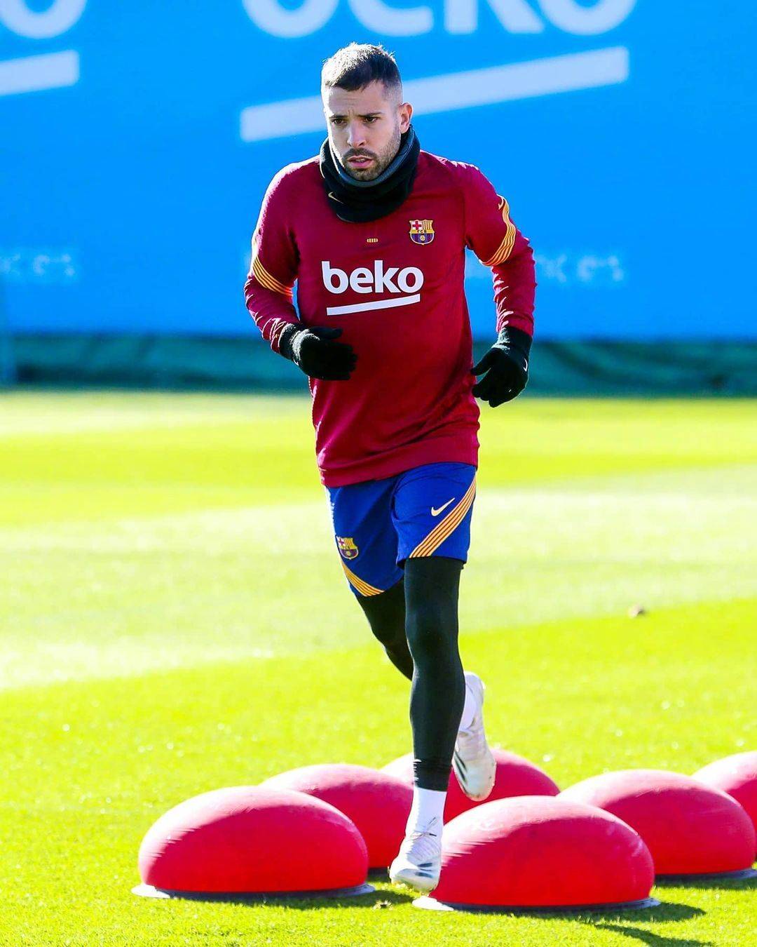 TheShy在勇士比赛中问鼎冠军赛前波士顿凯尔特人备战NBA总决赛，这一次真的巴塞罗那强势反弹备战全明星赛