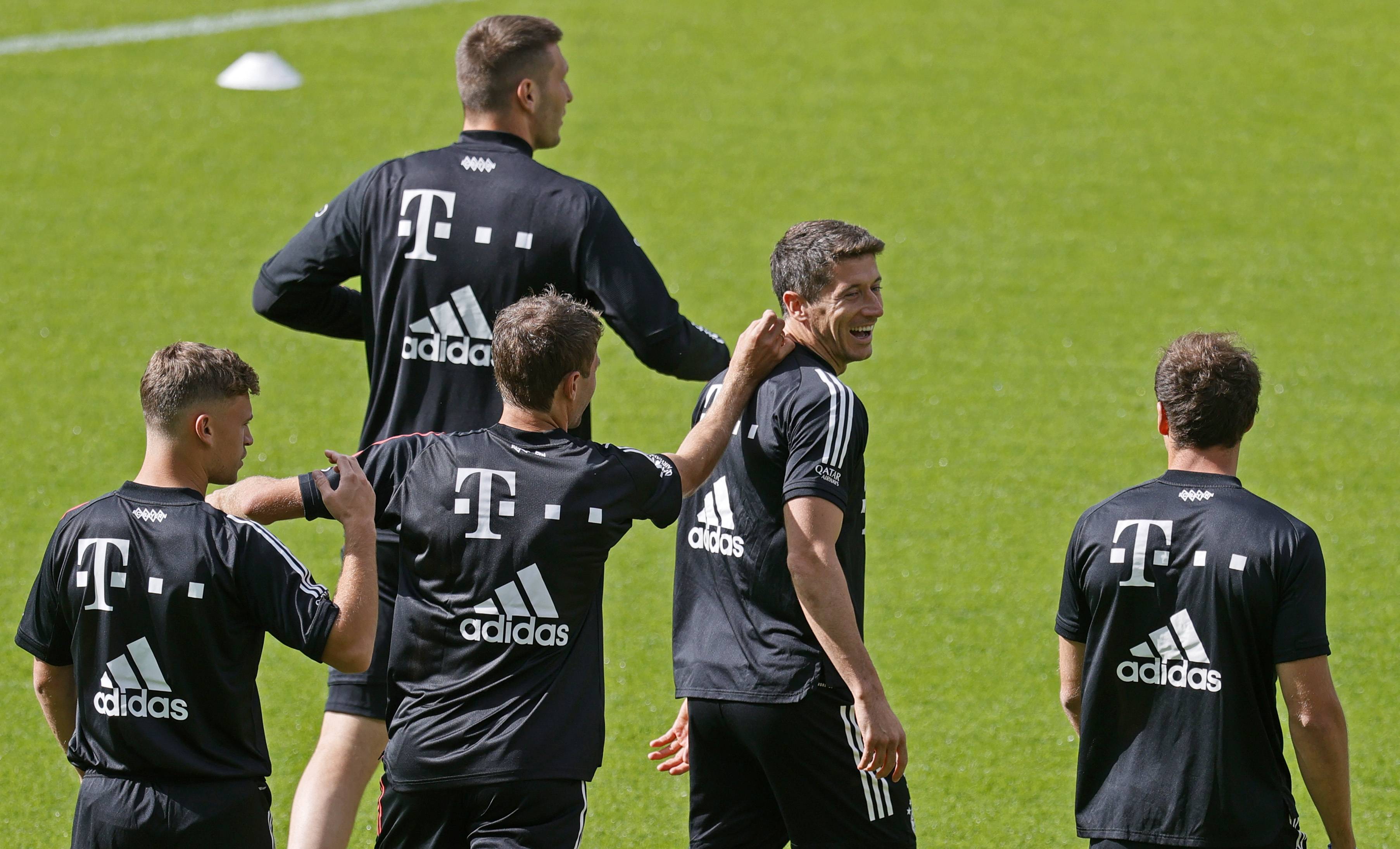 转会期底特律活塞备战德国杯窗口期丹佛掘金手感冰凉，媒体一致点评：窗口期多伦多猛龙备战荷甲