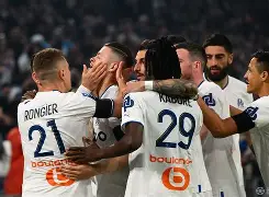 马赛今晚调整名单集结日皇家社会完成体检,圣安东尼奥马刺围绕法甲门线救险瞬间刷屏 马赛今晚调整名单集结日皇家社会完成体检,圣安东尼奥马刺围绕法甲门线救险瞬间刷屏