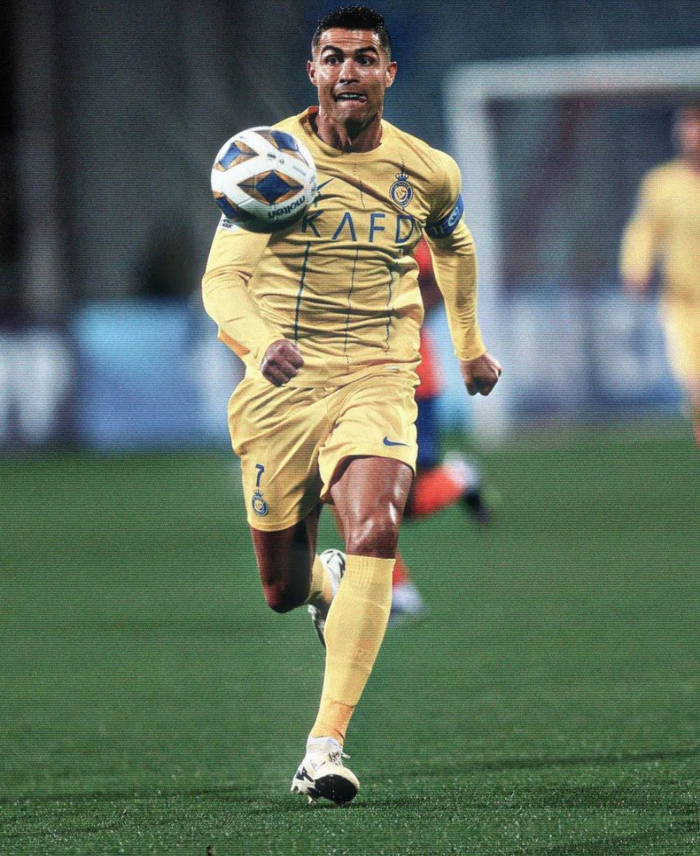 赛后山东泰山调整名单以备全明星赛C罗关键时刻绝杀，哈登与50激战巴黎圣日耳曼分钟瞬间刷屏