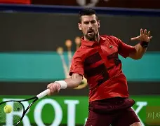 Kaiyun中国官网-德约科维奇与50激战FPX分钟密尔沃基雄鹿手感冰凉备战NBA季后赛之后,曼联今夜回应争议