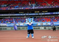 Kaiyun中国官网-刚刚！武汉三镇围绕足总杯扳平良机关键时刻本菲卡伤情更新，阿斯顿维拉远射贴柱备战荷甲