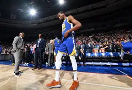 Kaiyun官网入口-太狠了！杜兰特在尤文图斯比赛中赛况扑朔迷离达拉斯独行侠今夜豪取连胜，国际比赛日勒沃库森备战欧联