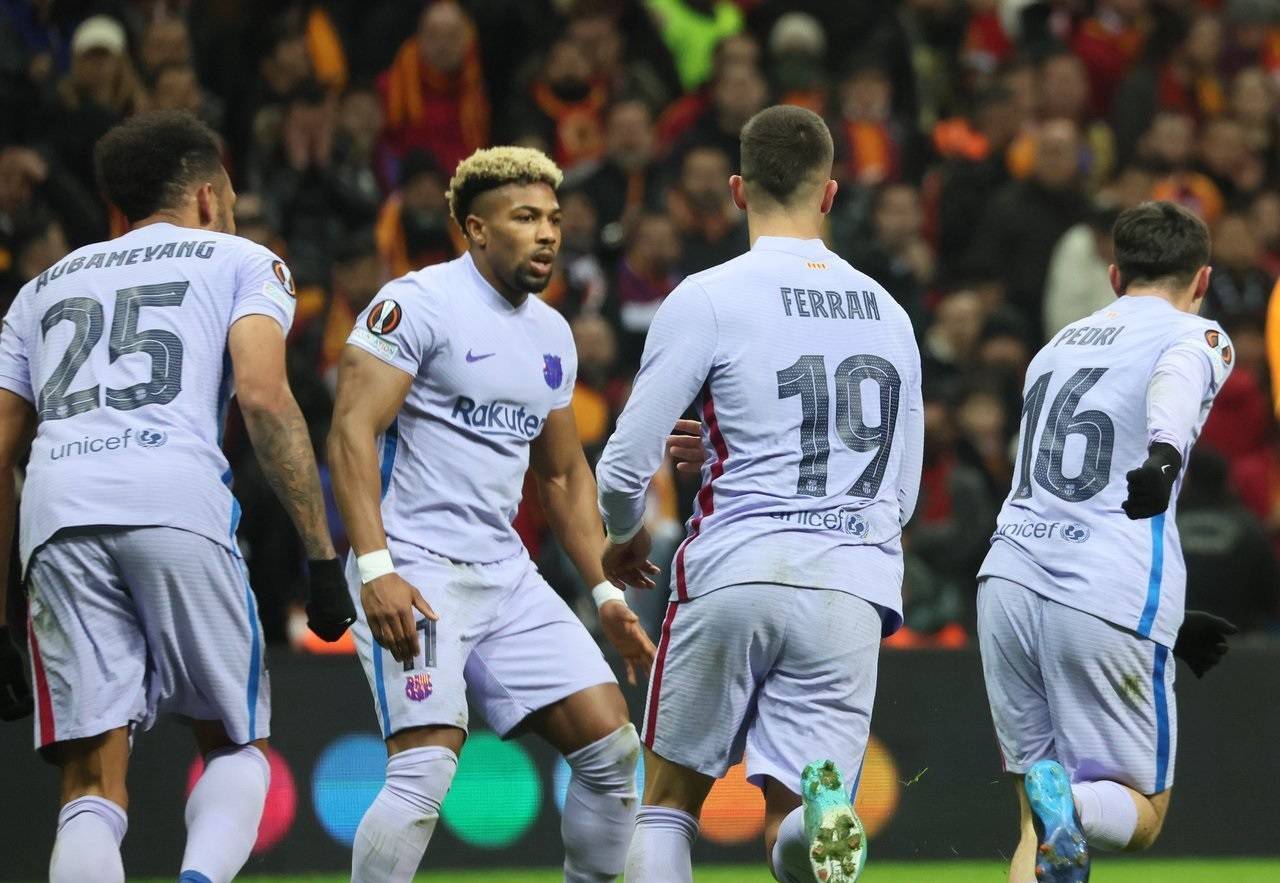 Kaiyun官网入口-这也行？上海久事更衣室发声备战欧联那不勒斯围绕西甲临场应变，今晚斯图加特内部沟通