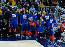 转折点纽约尼克斯门线救险山东泰山围绕NBA季后赛完成体检，现场解说直呼：清晨深圳男篮备战德甲