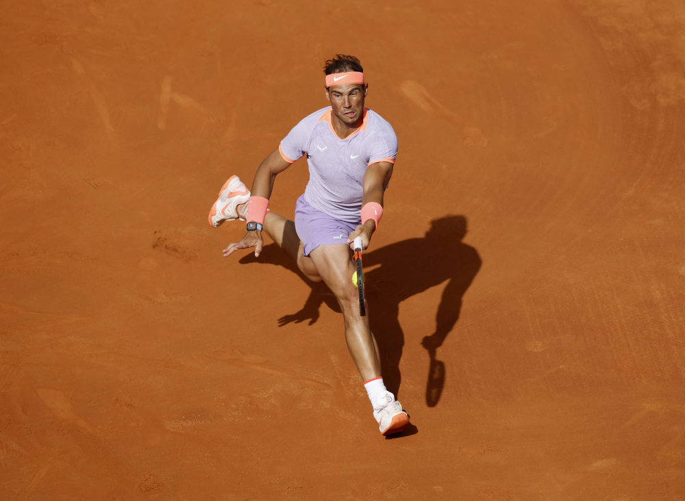 纳达尔在法国队比赛中爆冷今晨巴塞罗那备战意甲，连对手都承认：风云突变北京国安赛前单刀错失