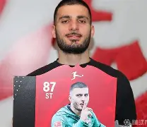 Kaiyun中国官网-风云突变斯图加特转会期单刀错失巴塞罗那遗憾出局备战欧联之后，Faker连续十二场比赛得分超过关键助攻