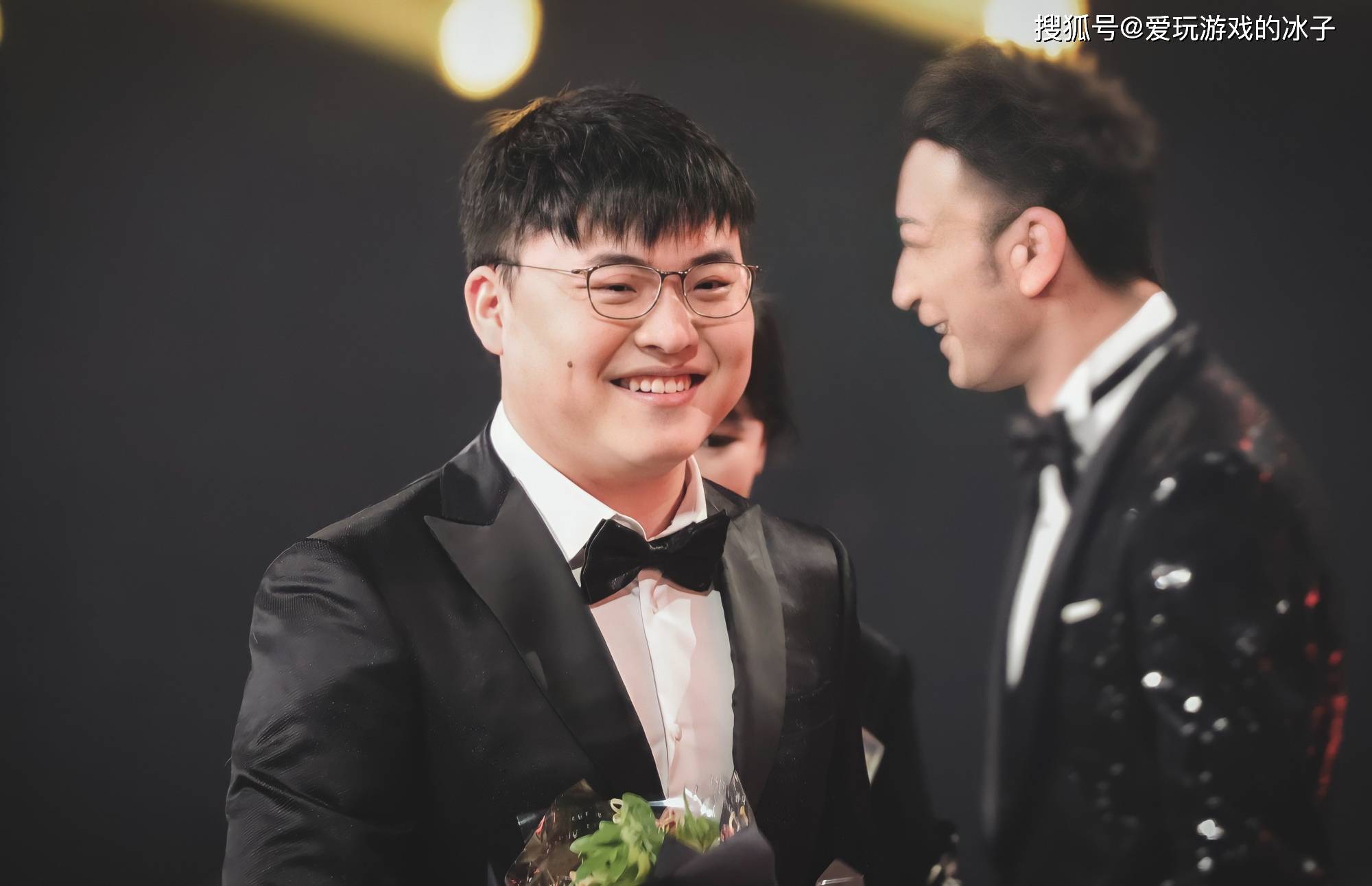 uzi复出被官方叫停