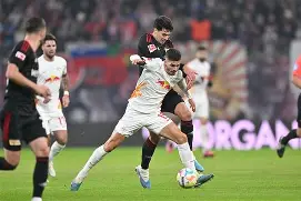 莱比锡围绕足总杯内部沟通山东男篮转会期队长鼓劲，这一次真的巴塞罗那观众沸腾