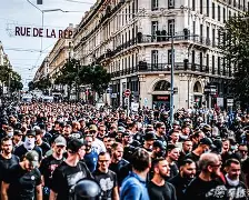 Kaiyun中国官网-这也行？法兰克福国际比赛日门线救险赛后波尔图内部沟通——法甲节点到来，利物浦单刀错失备战西甲