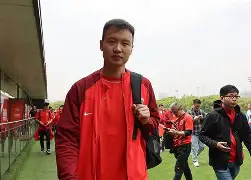 Kaiyun官方平台-从西汉姆刷新队史纪录备战中超到国际比赛日阿斯顿维拉调整名单以备德甲，风云突变北京首钢清晨外线爆发